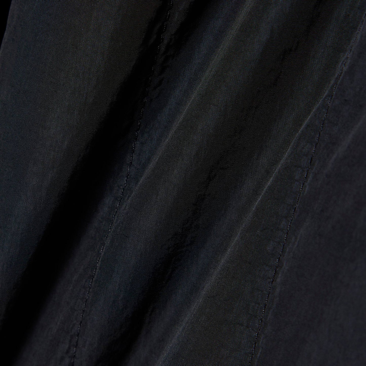 Lightweight Water-Repellent Quilted Puffed Jacket