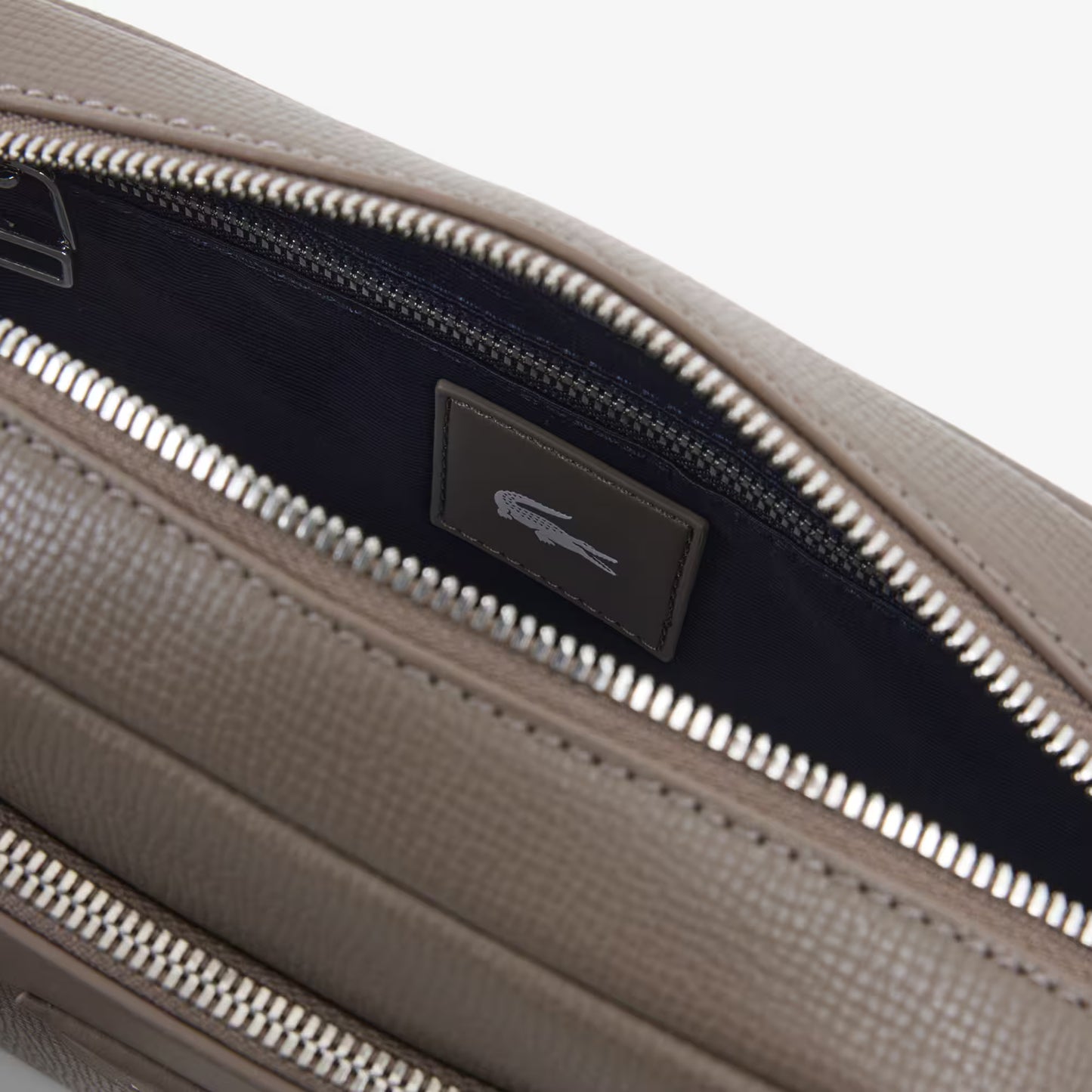 Ossian Ledertasche im Reporter-Stil