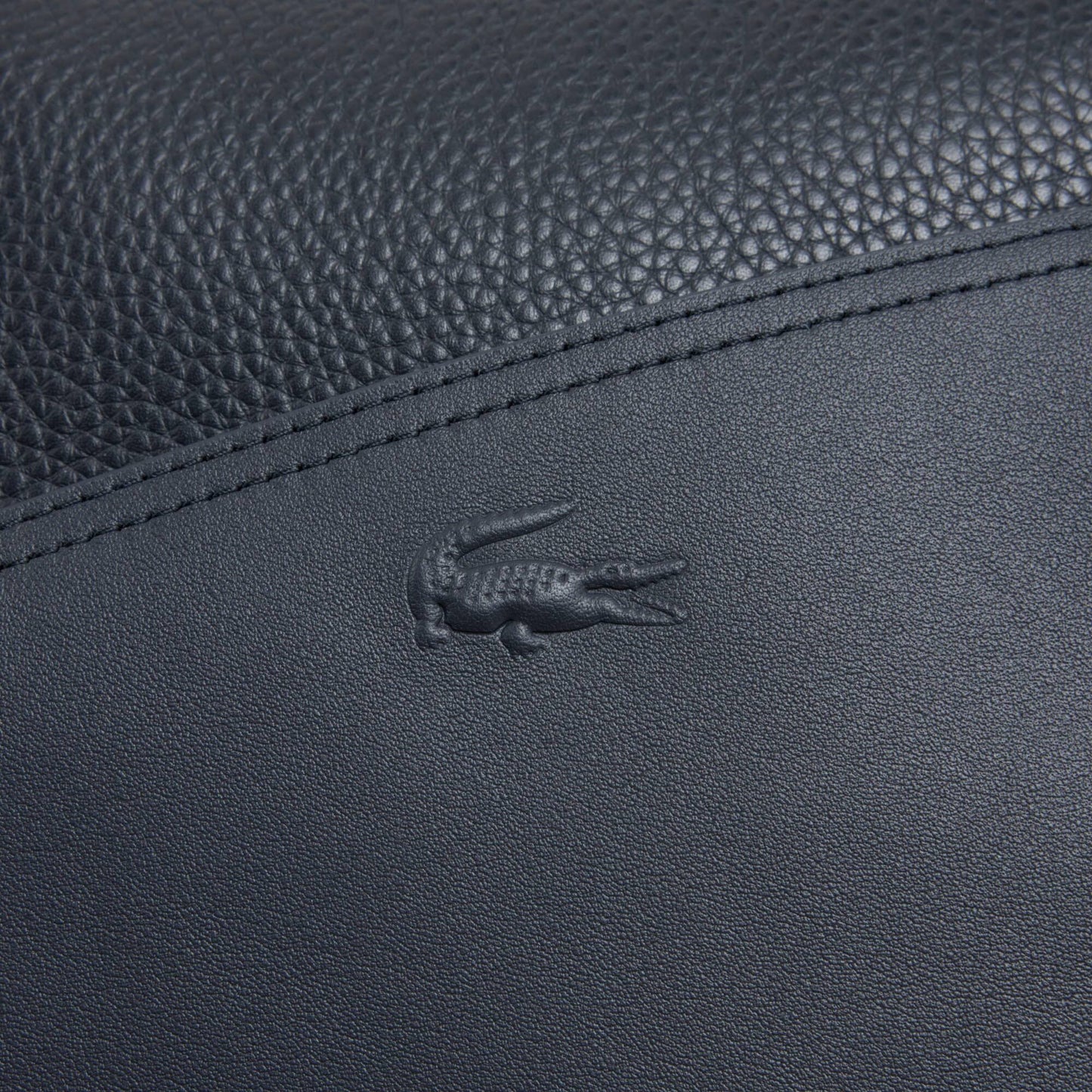 Club Lacoste Wochenendtasche aus genarbtem Leder