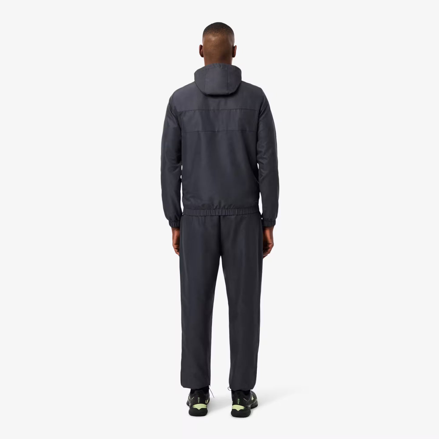 Sportliche leichte Jogginghose